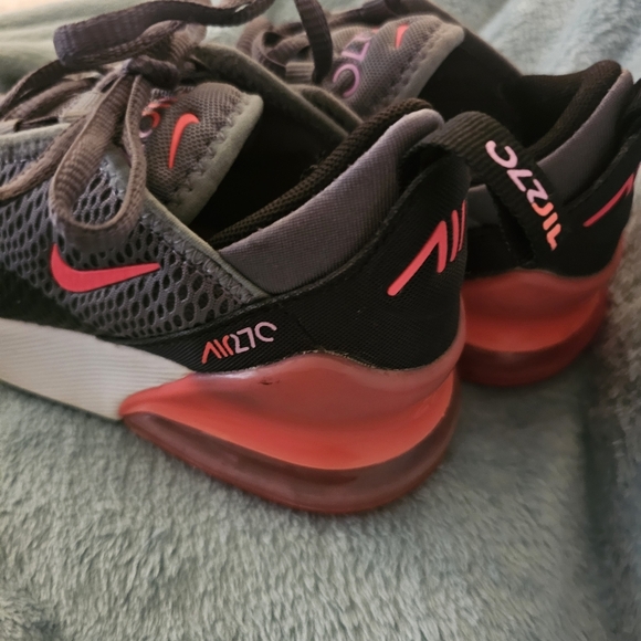 Gray and Black Athletic Sneakers with Red Accents - Picture 2 of 8